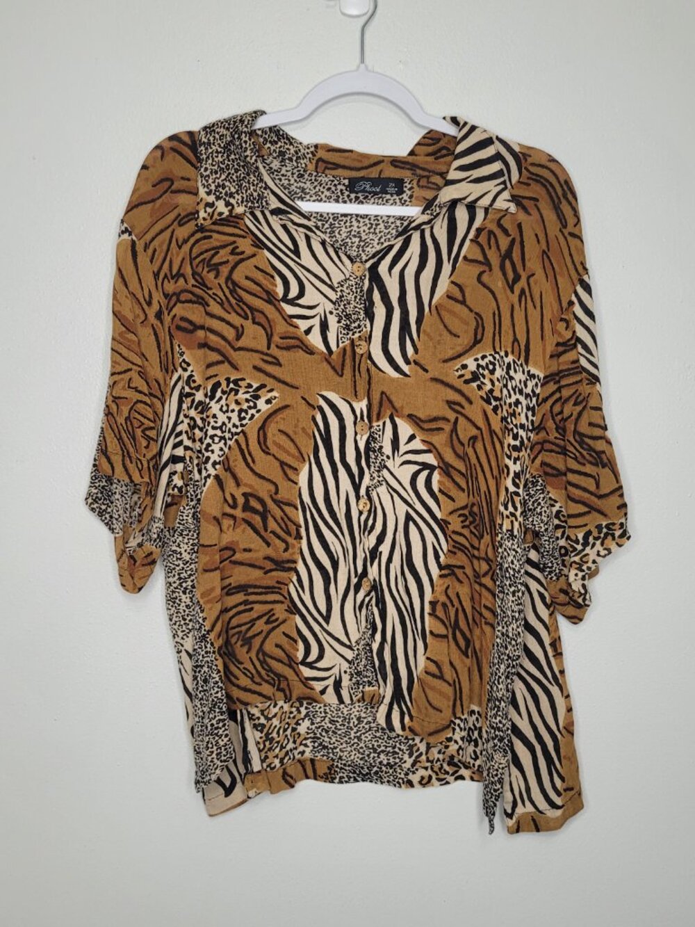 Phool brown black mixed animal print short sleeve button front top size 2x